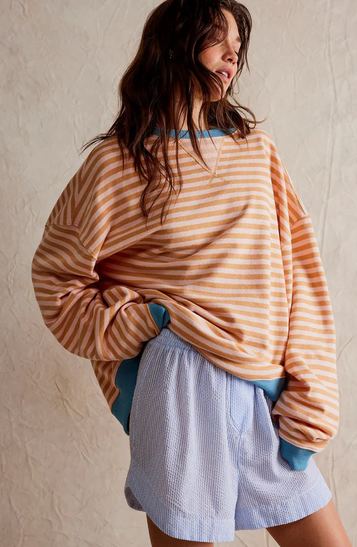 Mila Sweat Oversize – wygodna bluza z klasycznymi paskami i kontrastowymi detalami
