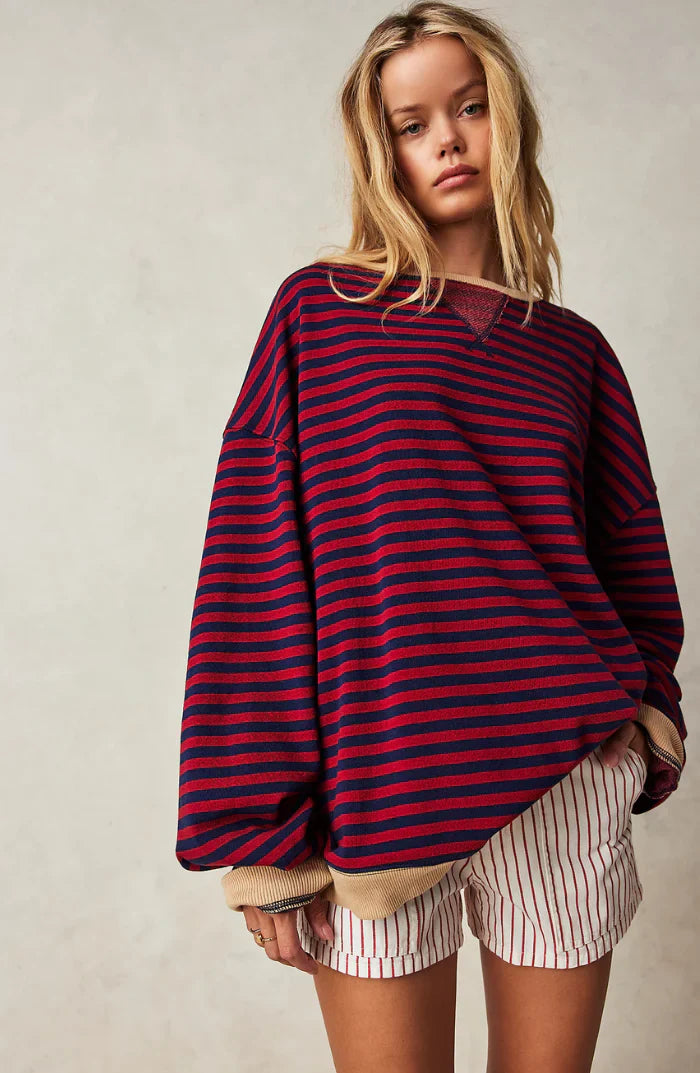 Mila Sweat Oversize – wygodna bluza z klasycznymi paskami i kontrastowymi detalami