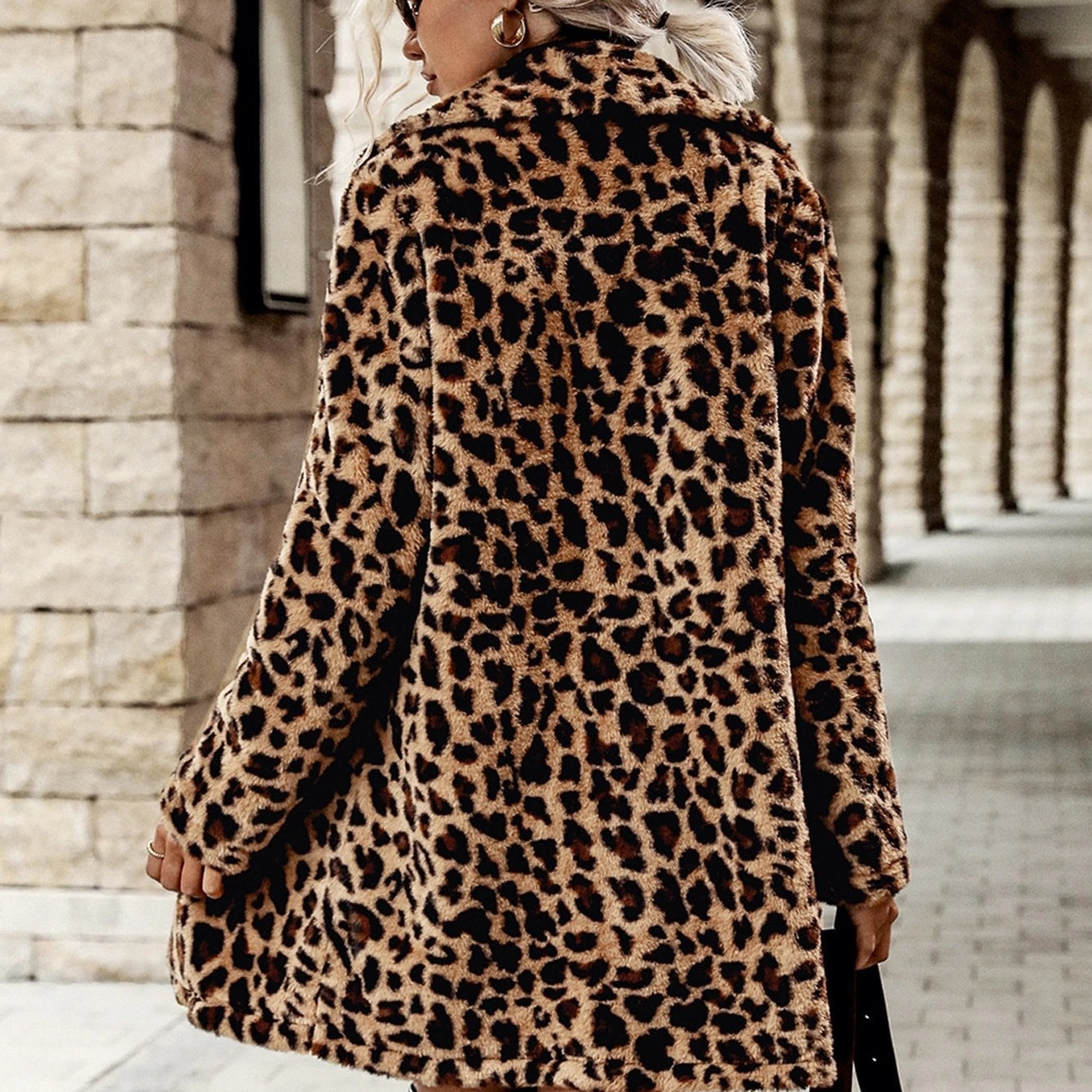 Lulu Manteau Teddy Femme Imprimé Léopard – Texture Douce & Style Luxe Moderne