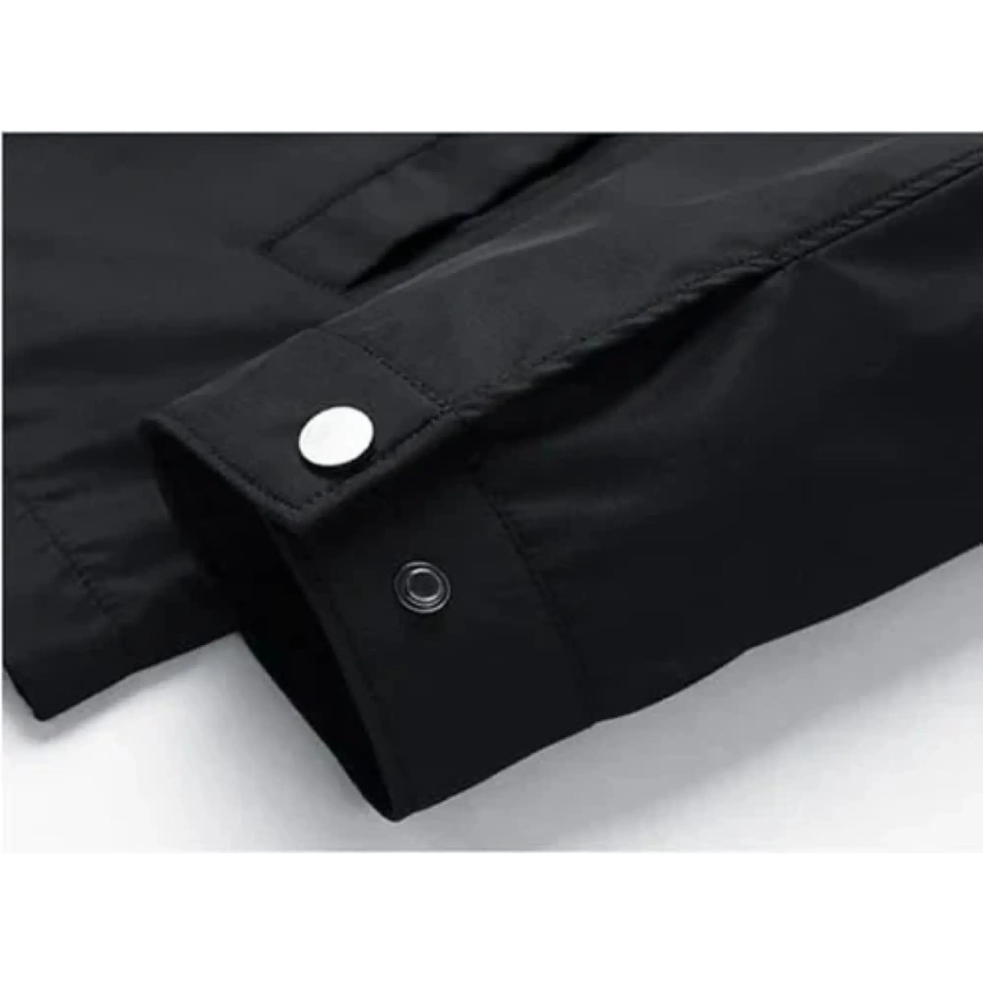 Abrigo Ryan para hombre: elegante gabardina impermeable con un estilo clásico y atemporal.