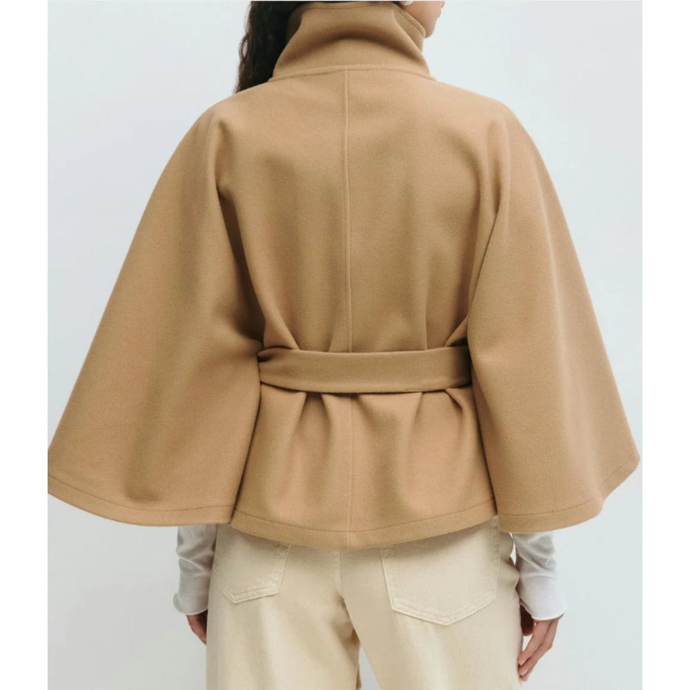 Charlotte Manteau Cape Naisille – Korkea Kaulus & Säädettävä Vyötärö Eleganssia ja Talvista Lämpöä Varten