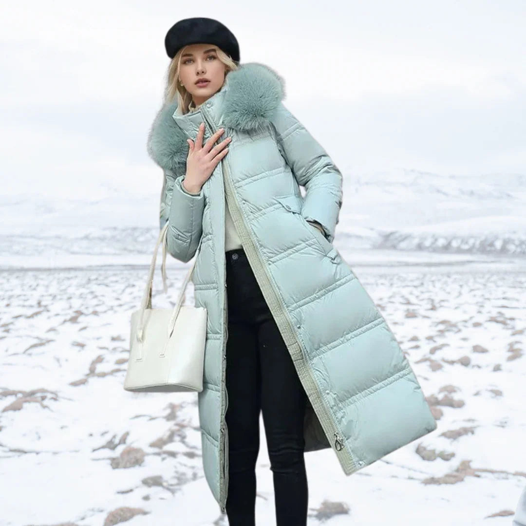 Casaco de Inverno Mulher Amey com Gola de Pêlo – Ajustado, Quente & Elegante