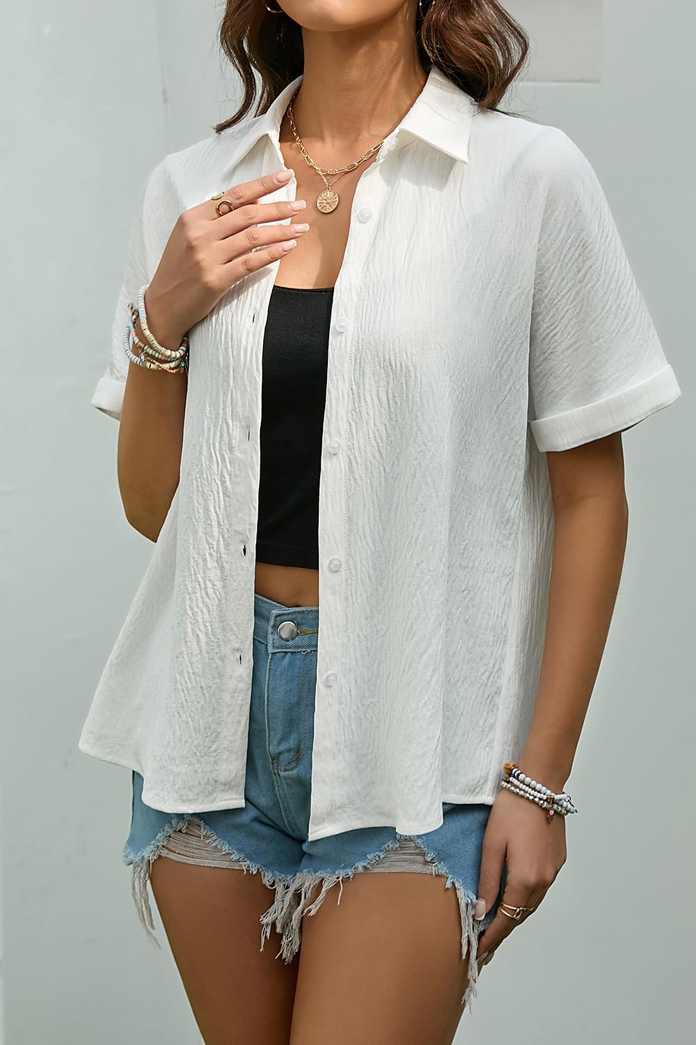 Sophie Camisa Mulher Verão – Blusa com Botões, Gola em V, Mangas Curtas Elegante