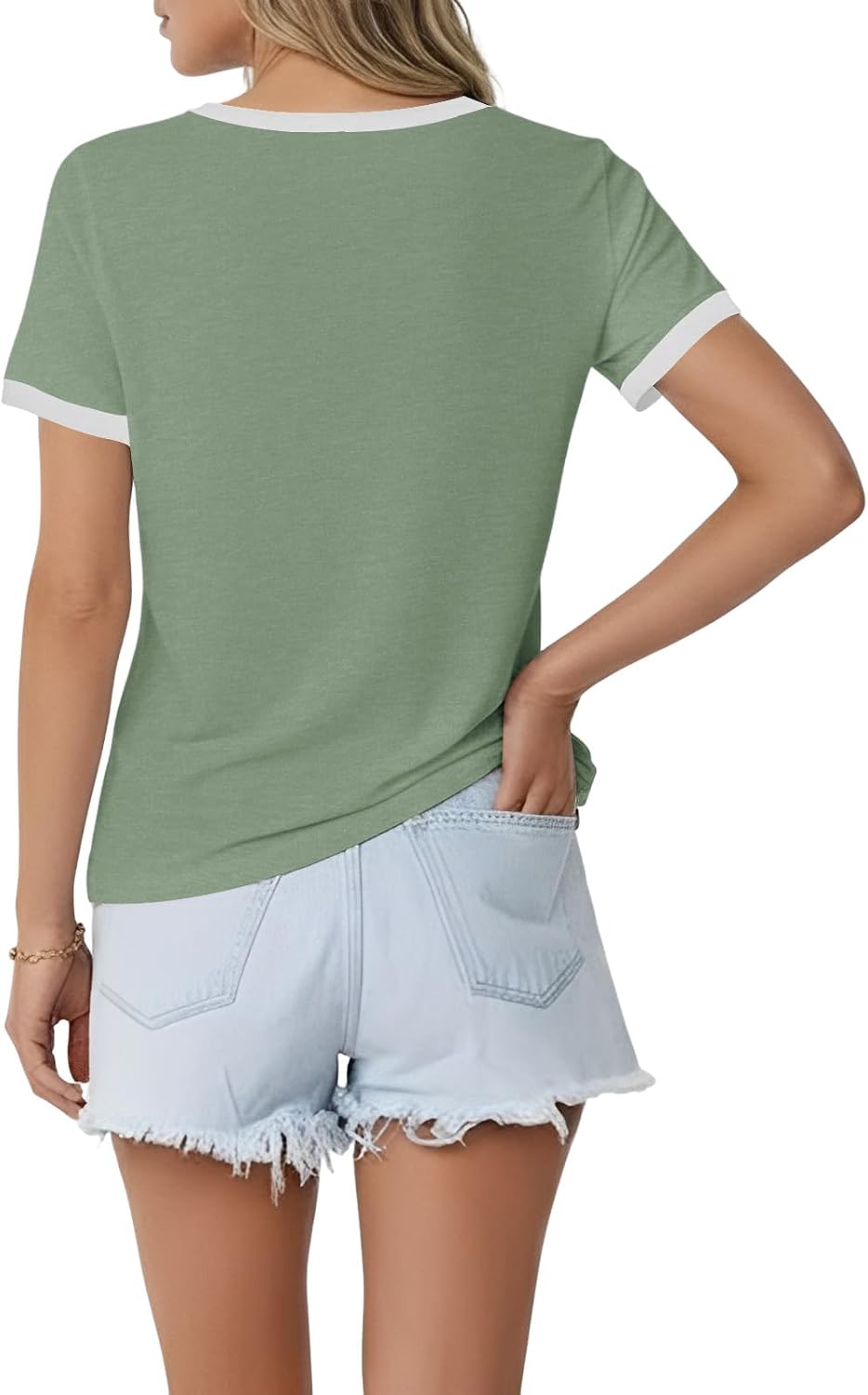 Camry T-shirt til kvinder med V-hals – korte ærmer, løs pasform, let stretch, sommer