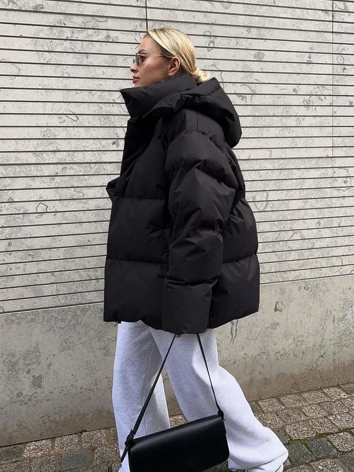 Nava Damen Oversize Daunenjacke – Steppjacke mit Stehkragen für Winter & Streetstyle