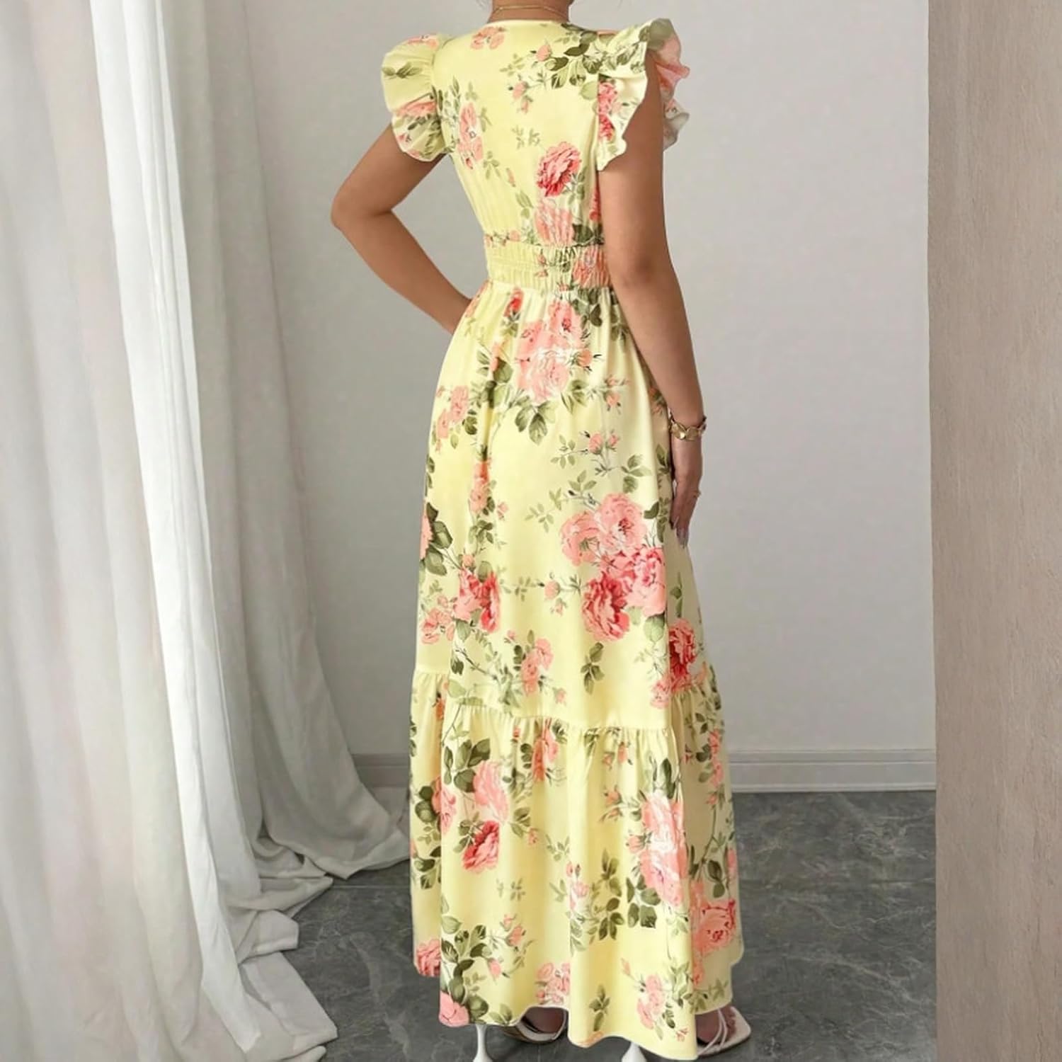 Sukienka Camille damska – sukienka maxi w kwiaty z dekoltem w serek, falbaniaste rękawy, taliowana gumką, letnia