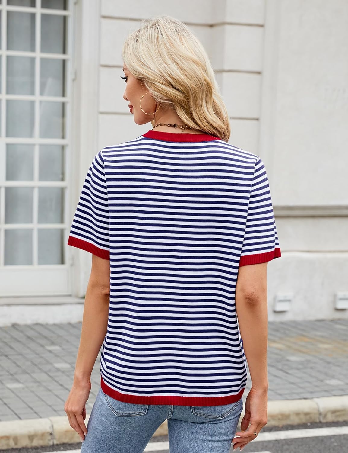Sofia T-Shirt Damen Sommer – Lässiges gestreiftes Oberteil mit Rundhalsausschnitt und kurzen Ärmeln aus fließendem Stoff