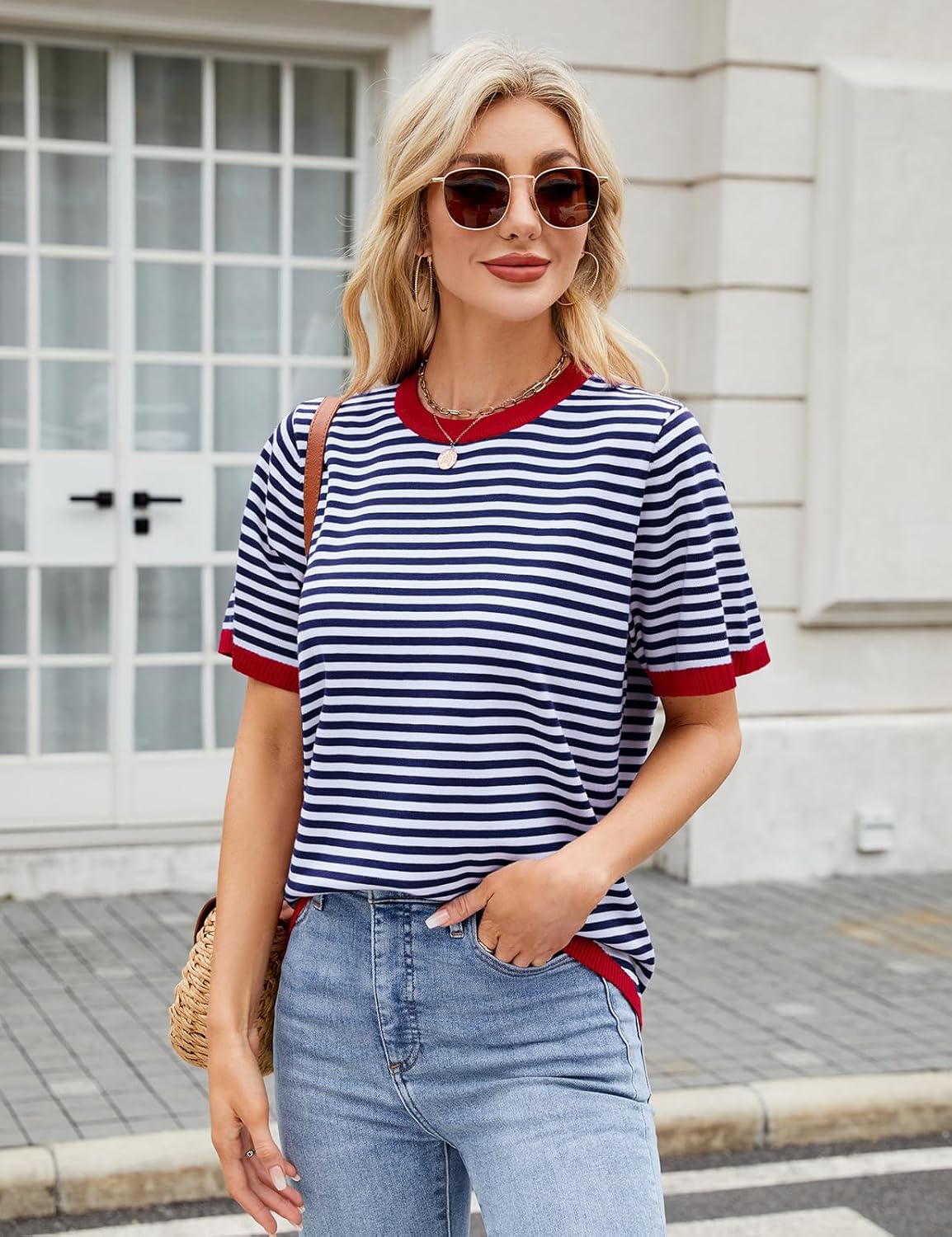 Sofia T-Shirt Damen Sommer – Lässiges gestreiftes Oberteil mit Rundhalsausschnitt und kurzen Ärmeln aus fließendem Stoff