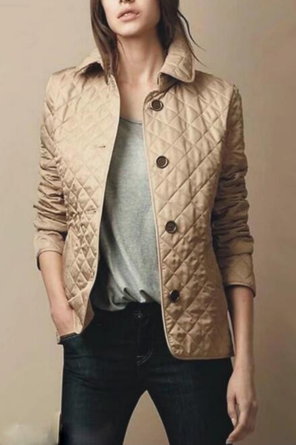 Clara Quilted Jacket – Elegant and Comfortable Jacket with Refined Details and Fitted Design