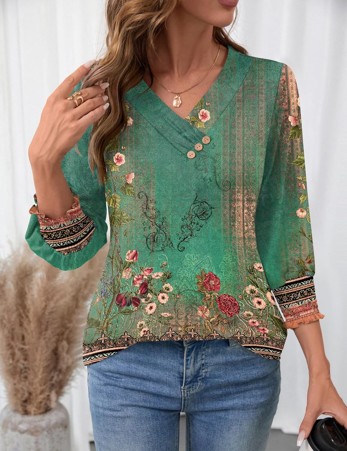 Camélia Blouse Femme – Tunique Élégante à Col V et Manches 3/4