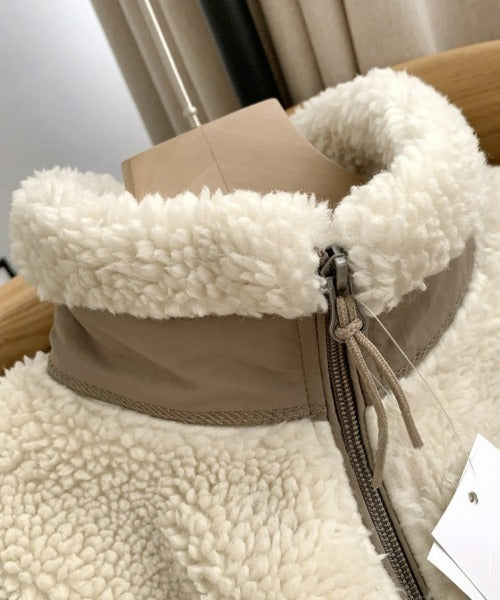 Lily Casaco Teddy para Mulher – Casaco Quente com Gola Alta, Bolsos com Fecho e Corte Casual