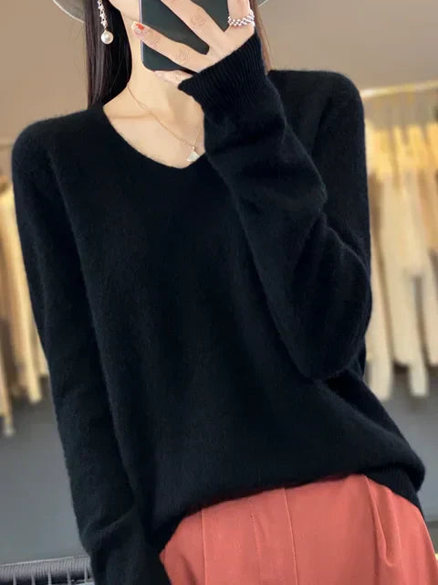 Lily Pull Femme – Elegantní pletenina z měkké a pohodlné směsi s dlouhými rukávy