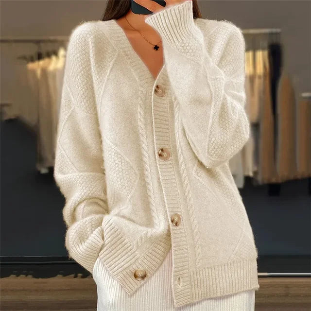 Lena Cardigan Damen – Weicher Kaschmirpullover mit Knöpfen & Eleganten Langarmärmeln