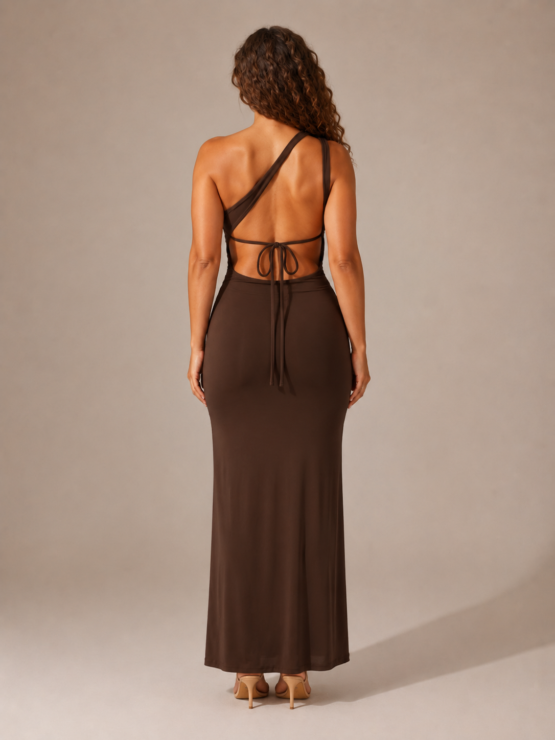 Faustine Robe Longue Femme – Robe Dos Nu Asymétrique Coupe Moulante Élégante Soirée