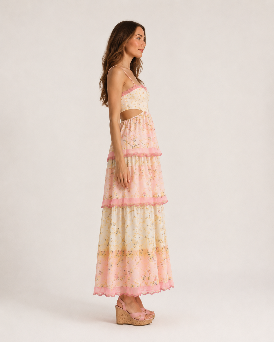 Roseline Robe Maxi Femme – Robe Fleurie Rose à Bretelles Taille Ouverte Élégante Été