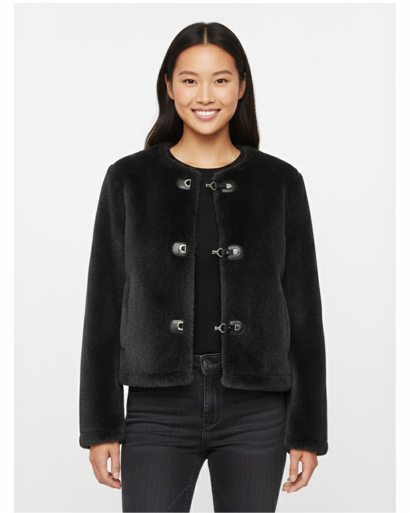 Cleo Damenjacke aus Kunstpelz – Knebelknöpfe, Taillengürtel & Eleganter Stil