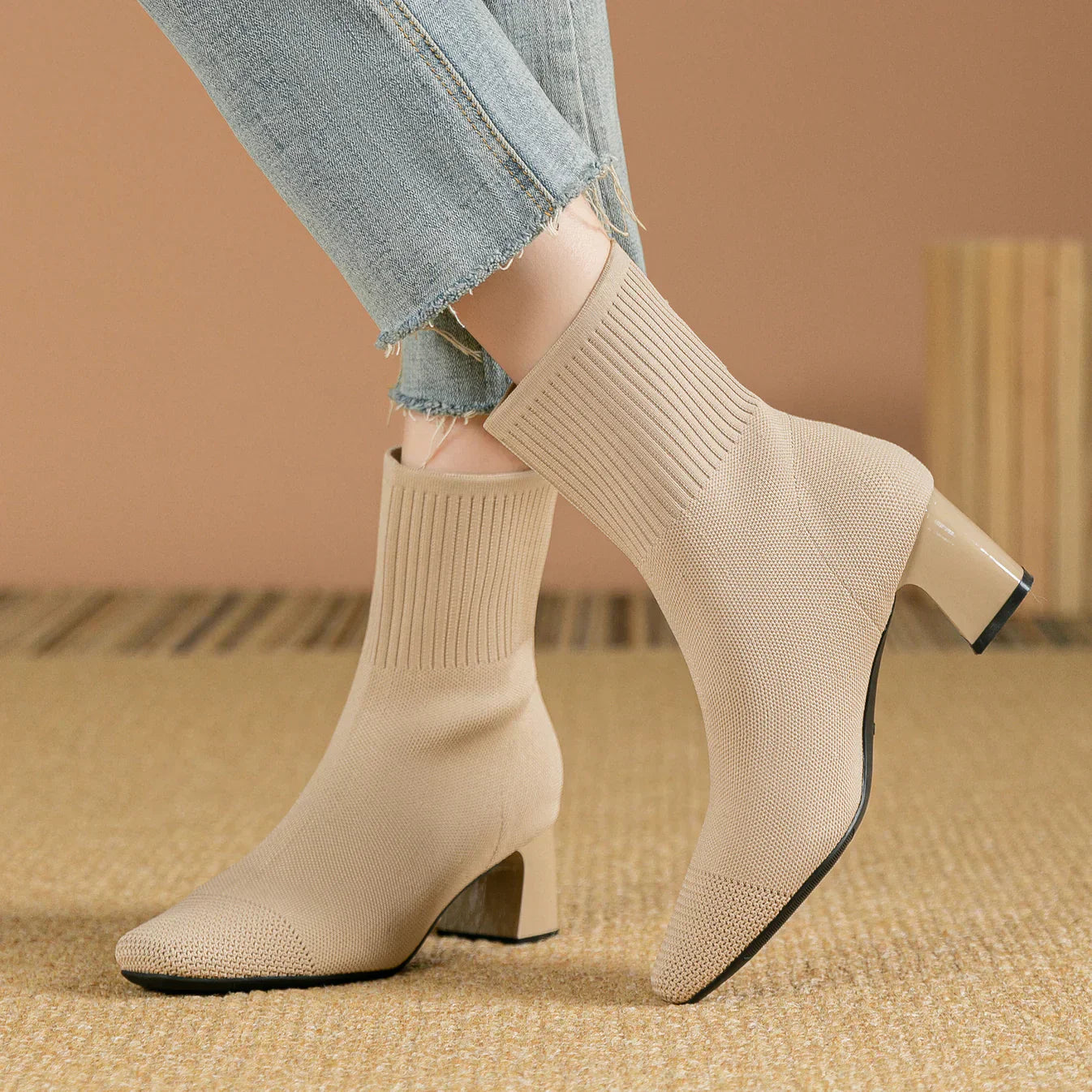 Adele Women's Boots – Elegant & Comfortable Knitted Boots for a Chic Everyday Look