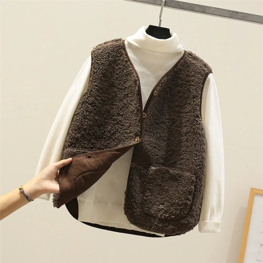 Kate Women's Sleeveless Vest – Sherpa Sheep Wool Effect Warm, Lightweight & Casual