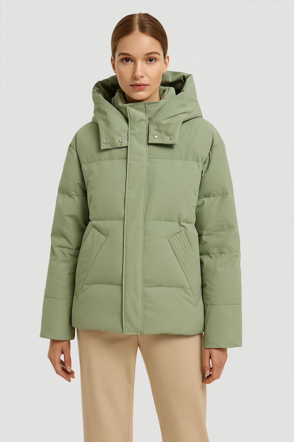 Aida Doudoune Woman – Warm, Waterproof with Flattering Cut & Adjustable Hood