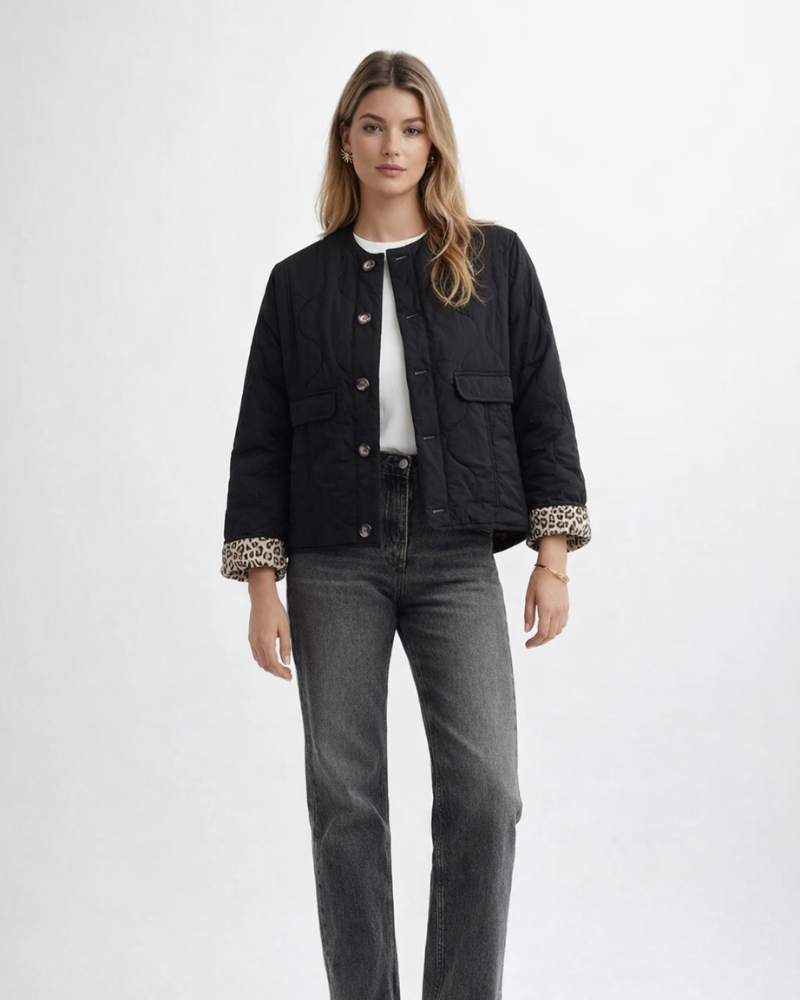 Chloe Damenjacke Elegant – Taillierter Schnitt, Schicke Leopardenfutter, Moderner Blazer