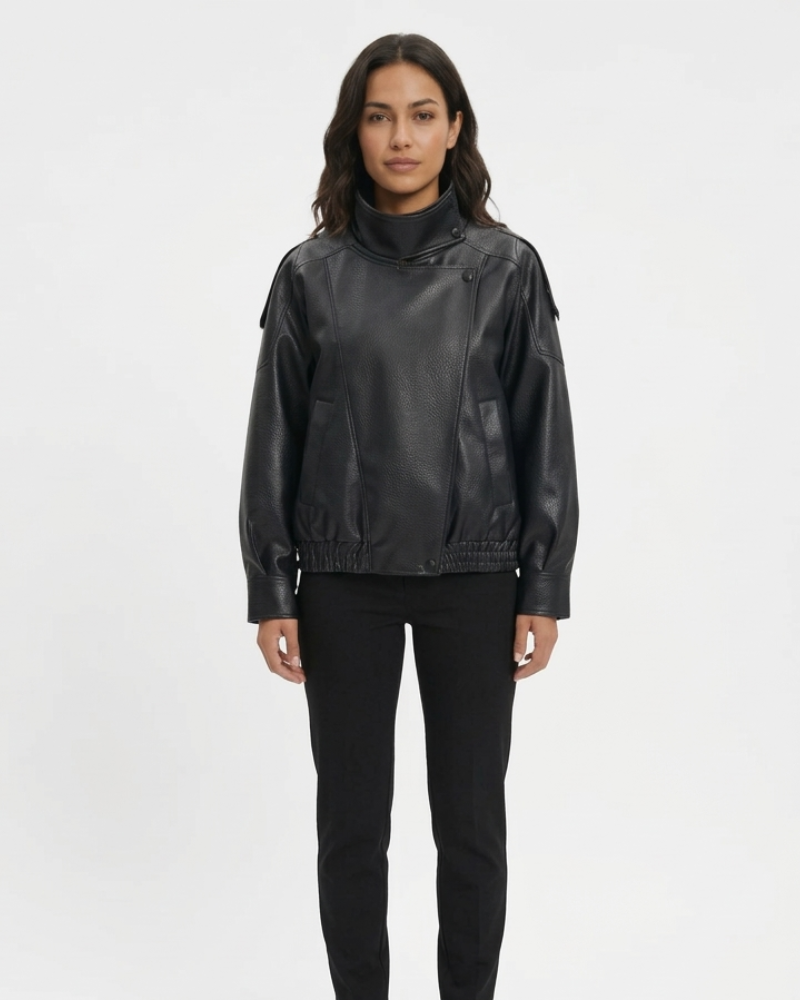 Cherry Damenjacke Kunstleder – Schwarze Bikerjacke mit Strukturierter Passform Moderner Stil