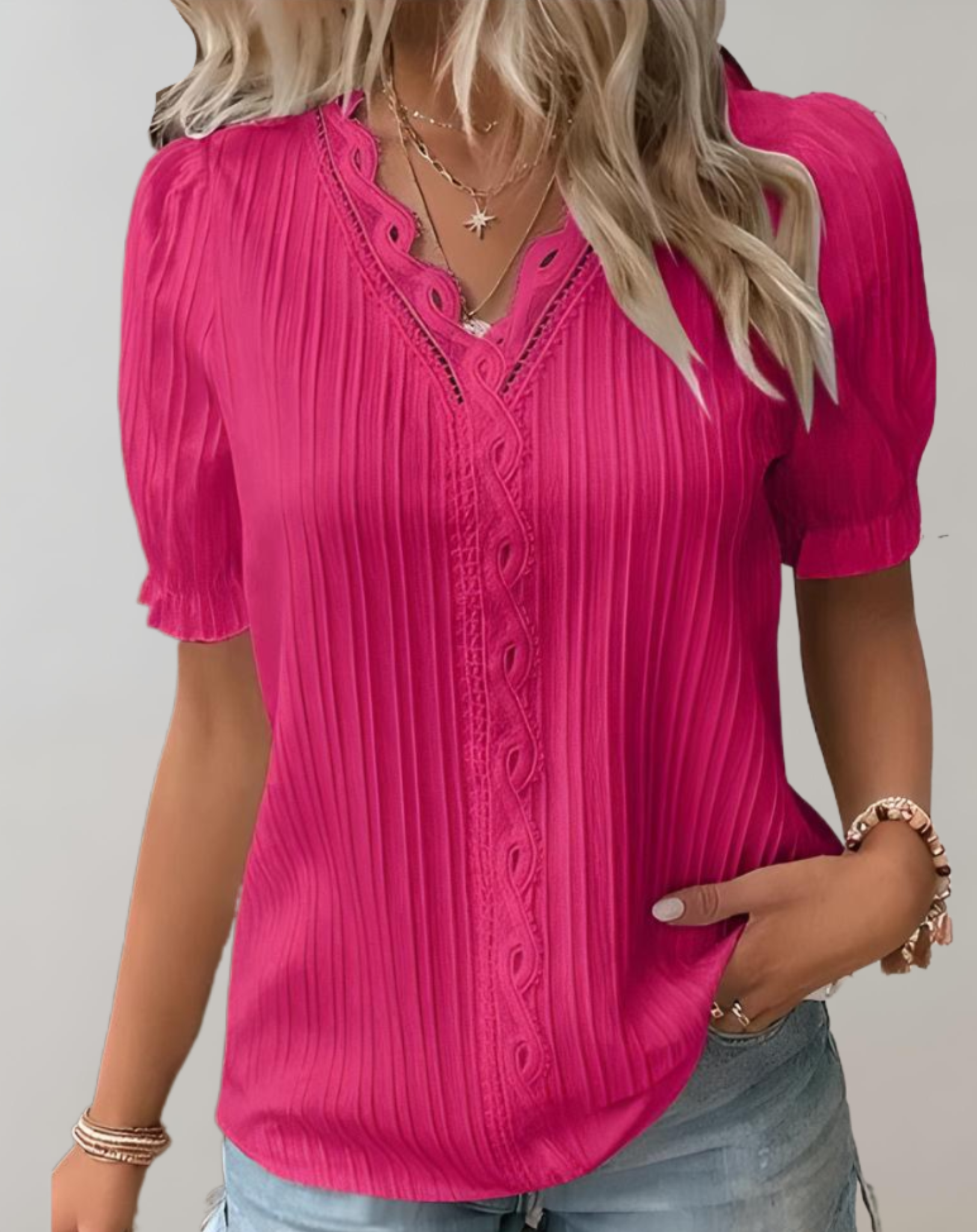 Blusa Kehlani Mulher – Blusa Plissada Chique com Detalhes Subtis e Estilo Casual Elegante