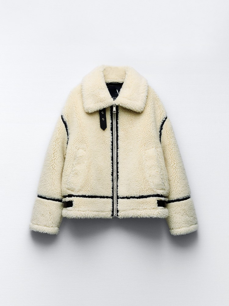 Abrigo Teddy Aurora para Mujer – Chaqueta Suave Beige con Corte Informal y Estilo Cómodo