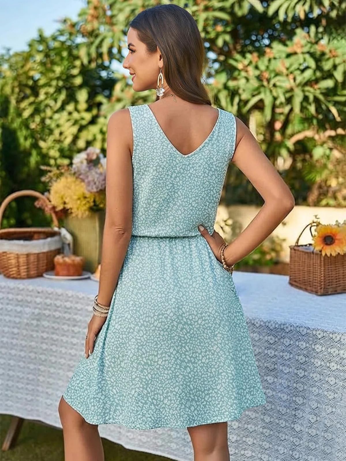 Yolanda Robe Femme – Col V Sans Manches, Coupe A-Line & Imprimé Floral Longueur Genou Été
