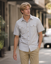 Paul Camisa Homem – Camisa de Manga Curta Clássica, Corte Relaxado e Bolsos
