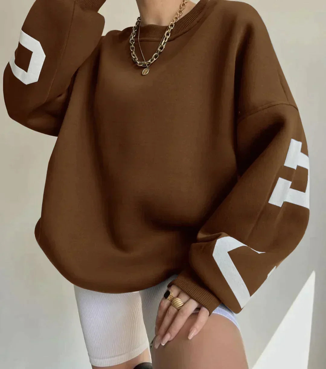 Bluza Arvery Oversize Damska – Bawełniany Sweter z Graficznymi Rękawami i Okrągłym Kołnierzem