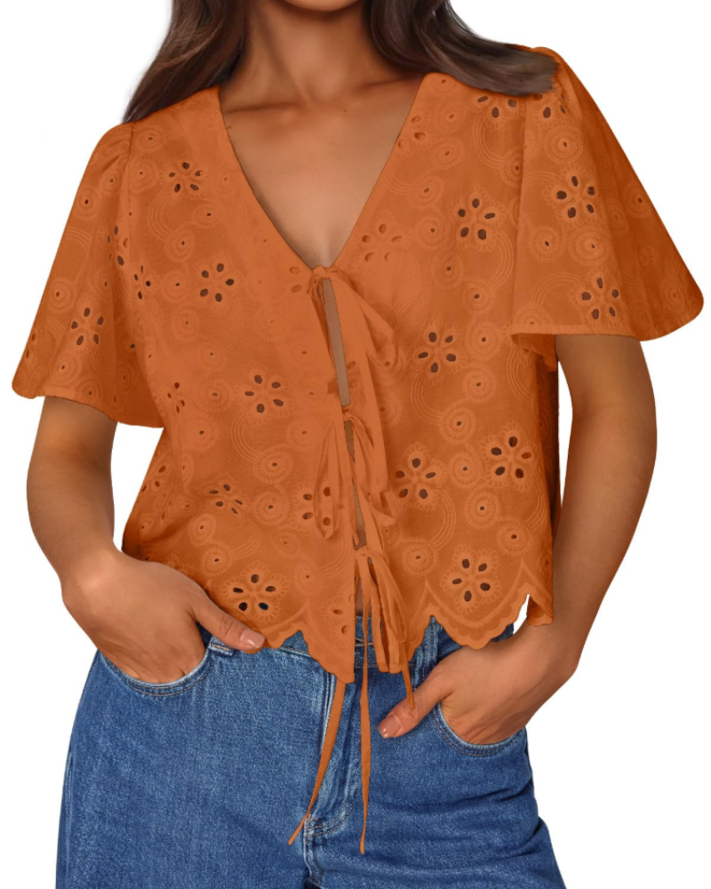 Liora Top Femme Été – Blouse Bohème en Coton Broderie Anglaise avec Nœud, Style Plage Chic