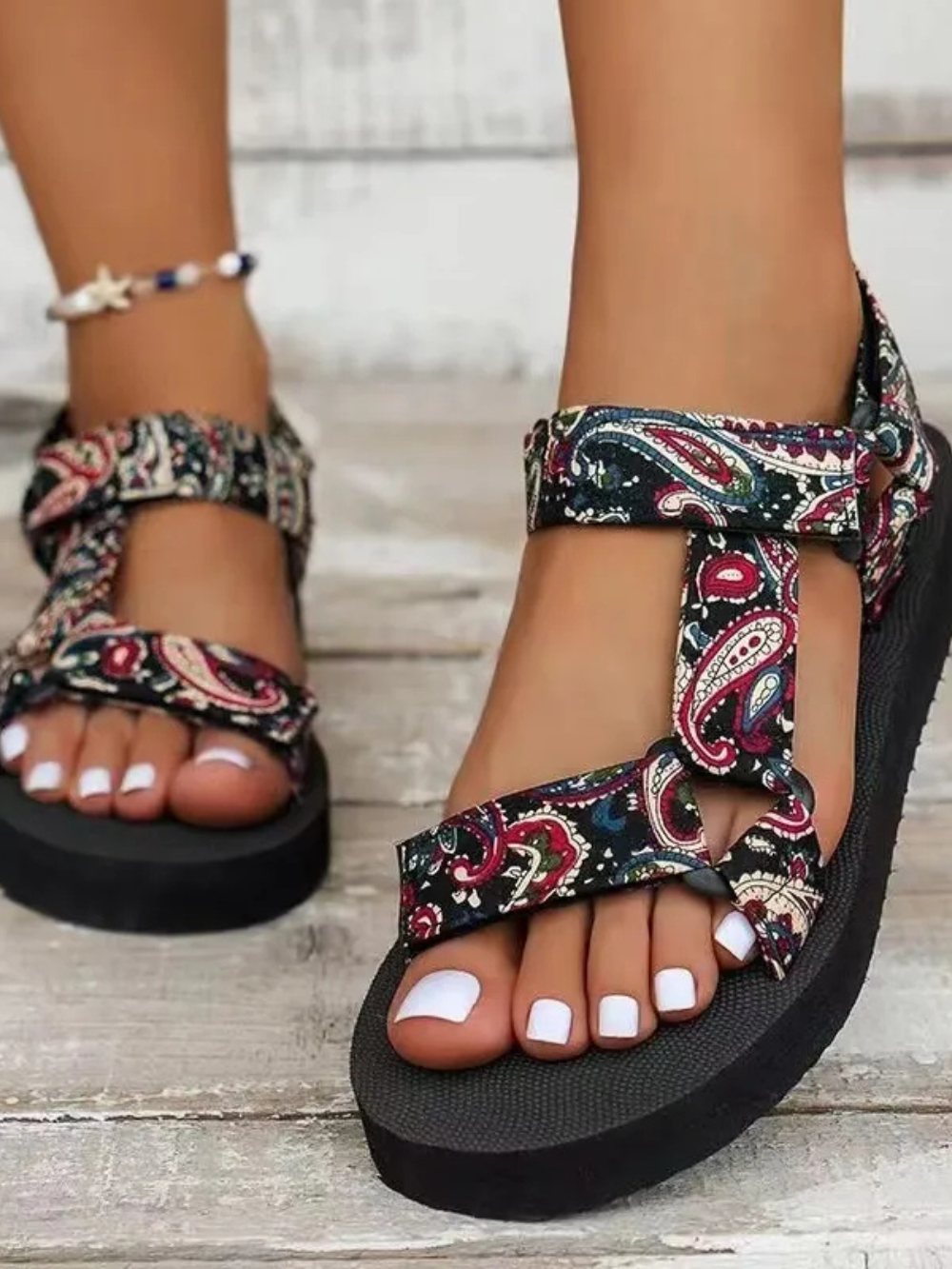 Sierra Flat Sandals Women – Lightweight Summer Sandals with Non-Slip Sole