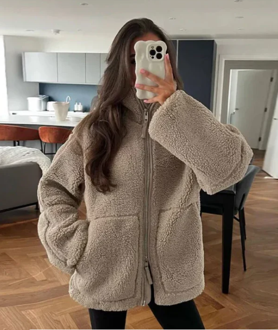 Fely Casaco Teddy para Mulher – Casaco Oversize Quente com Gola Alta e Tecido Ultra Macio