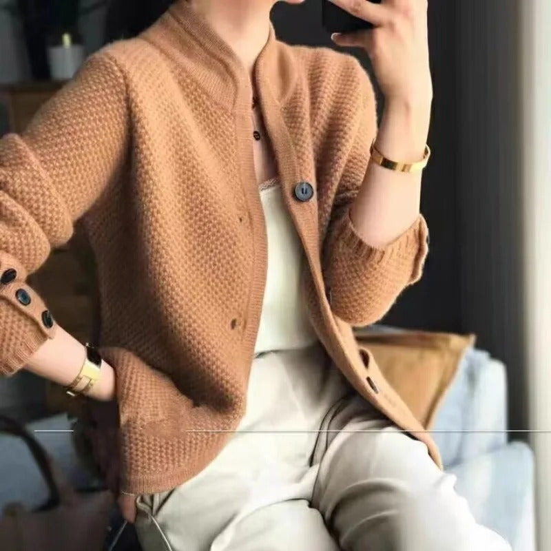 Sloane Dámský svetr z pleteniny – Strukturovaný střih, elegantní a pohodlný styl na přechodné období