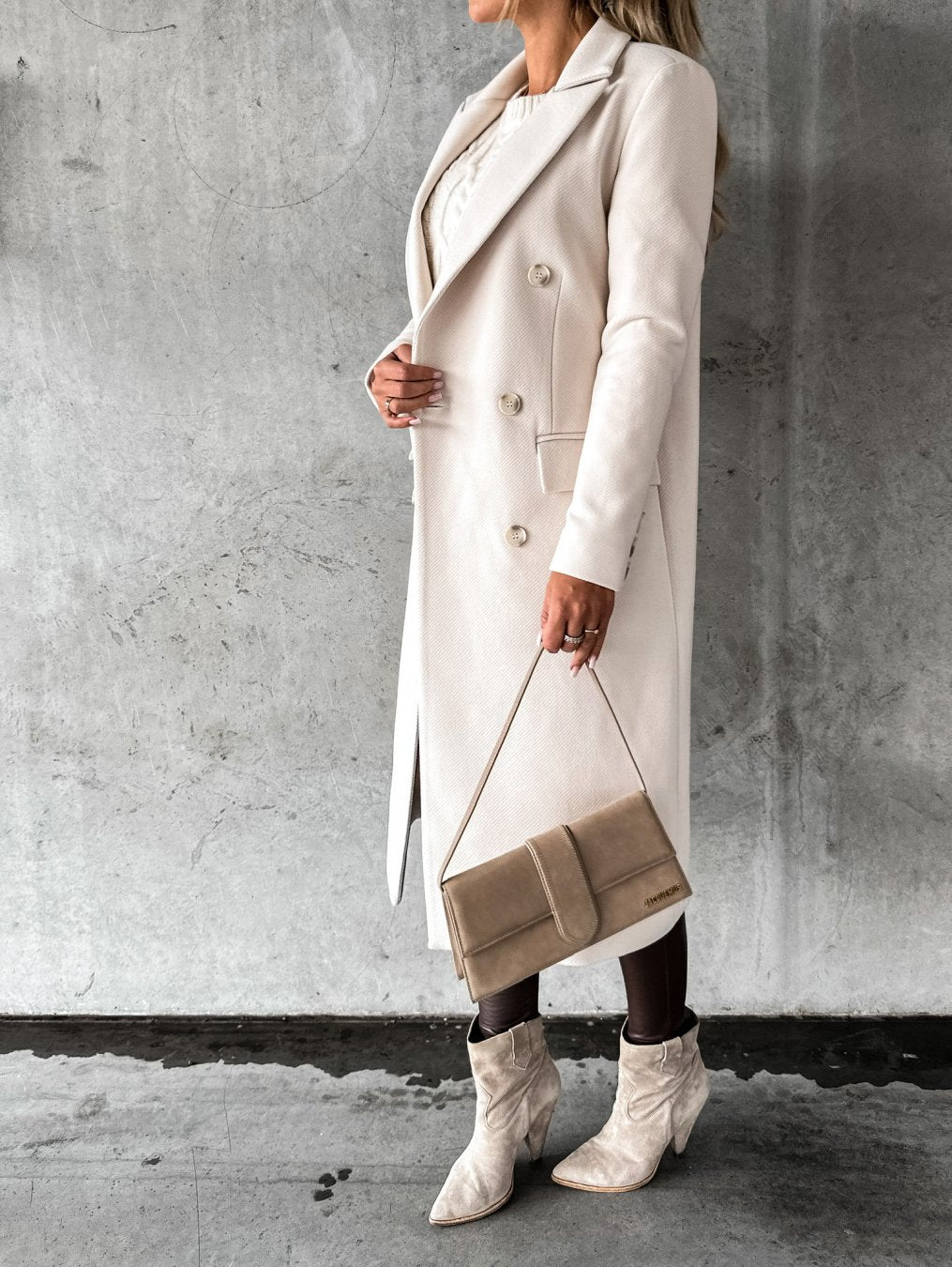 Georgia Manteau Long en Laine Mélangée pour Femme – Elegancki design z klapami notch w klasycznych zimowych kolorach
