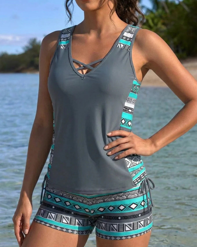 Dámské tankini Aubrey Ensemble – geometricky potisknuté tankini s pohodlnými vysokými šortkami