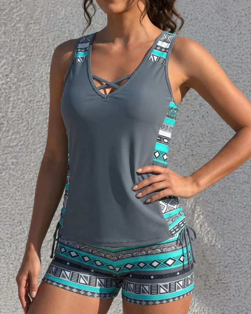 Dámské tankini Aubrey Ensemble – geometricky potisknuté tankini s pohodlnými vysokými šortkami