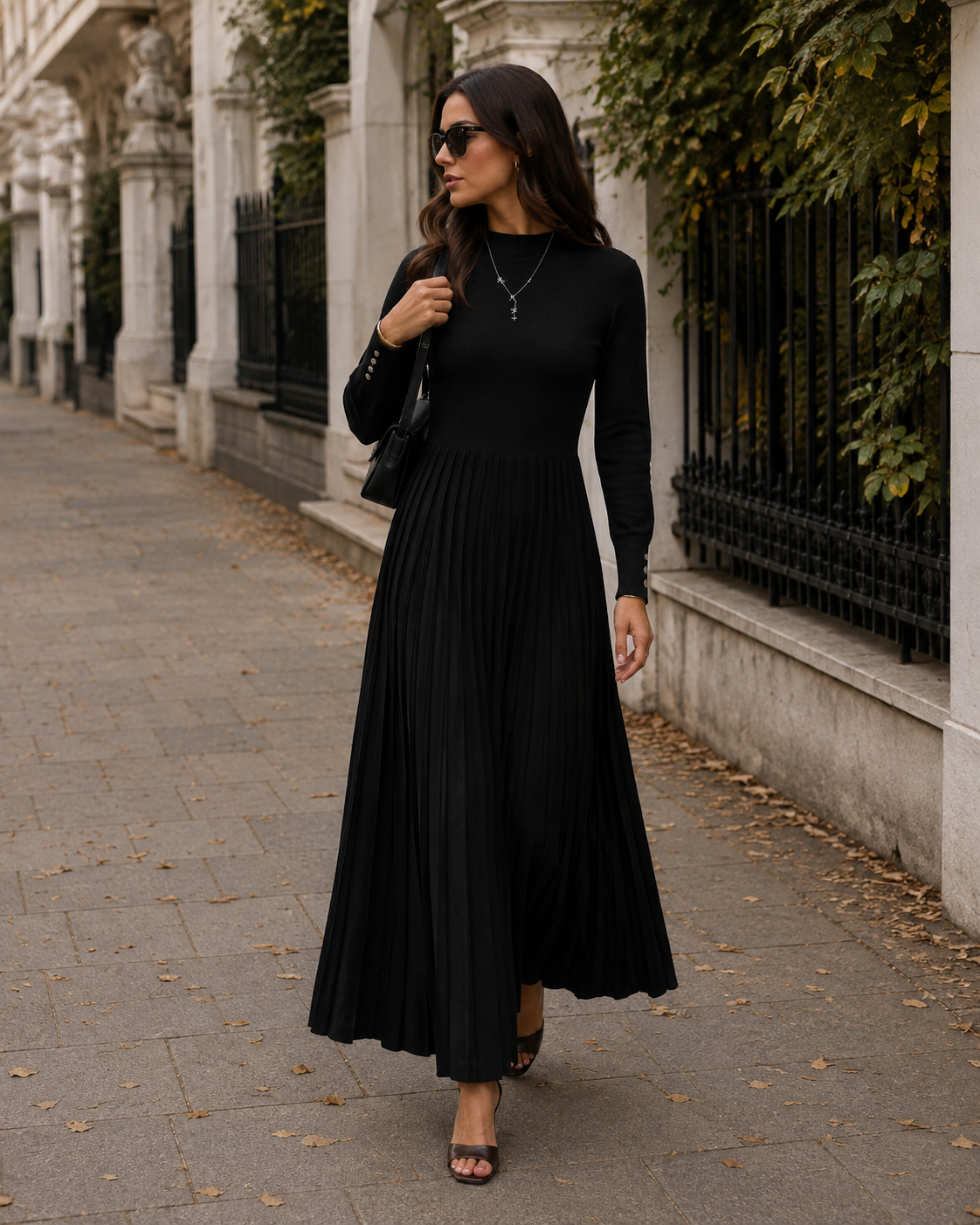 Maeve Robe Plissée Femme – Haut Ajusté, Jupe Fluide & Silhouette Élégante