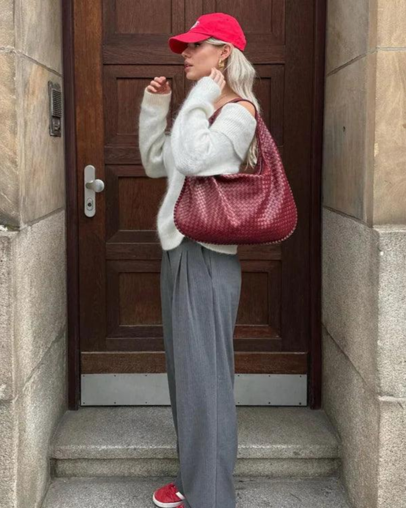 Rowena Damen-Handtasche – Geflochtene Umhängetasche aus veganem Leder mit Reißverschlussfächern