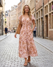 Brianna Maxikleid für Damen – Florales Muster, V-Ausschnitt, eckiger Kragen, Volants & Taschen