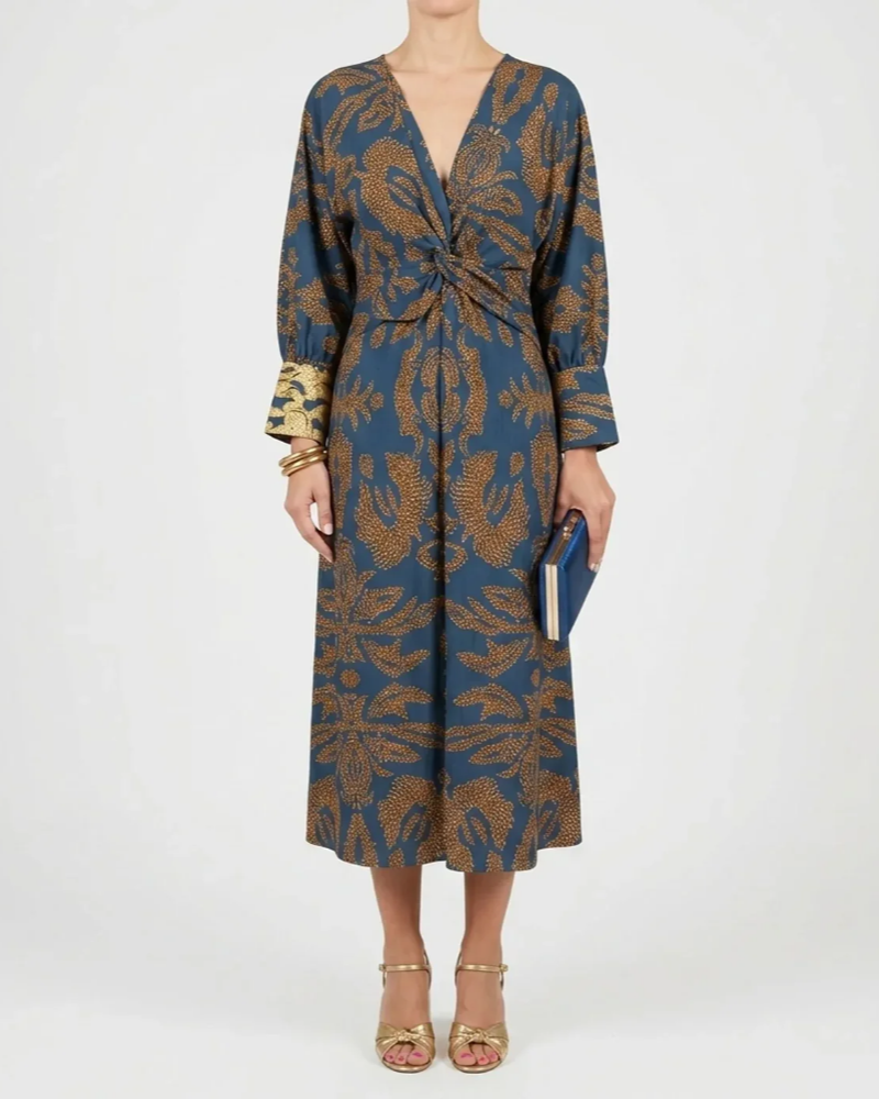 Odette Robe Maxi Femme – Robe Longue Imprimé Botanique Col V Coupe Évasée Élégante