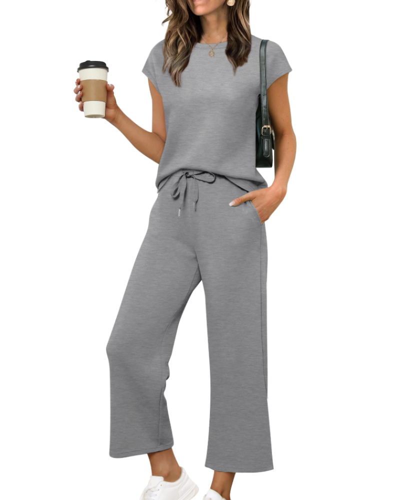 Hannah Women's Summer Set – Short Sleeve Top & Wide Short Pants