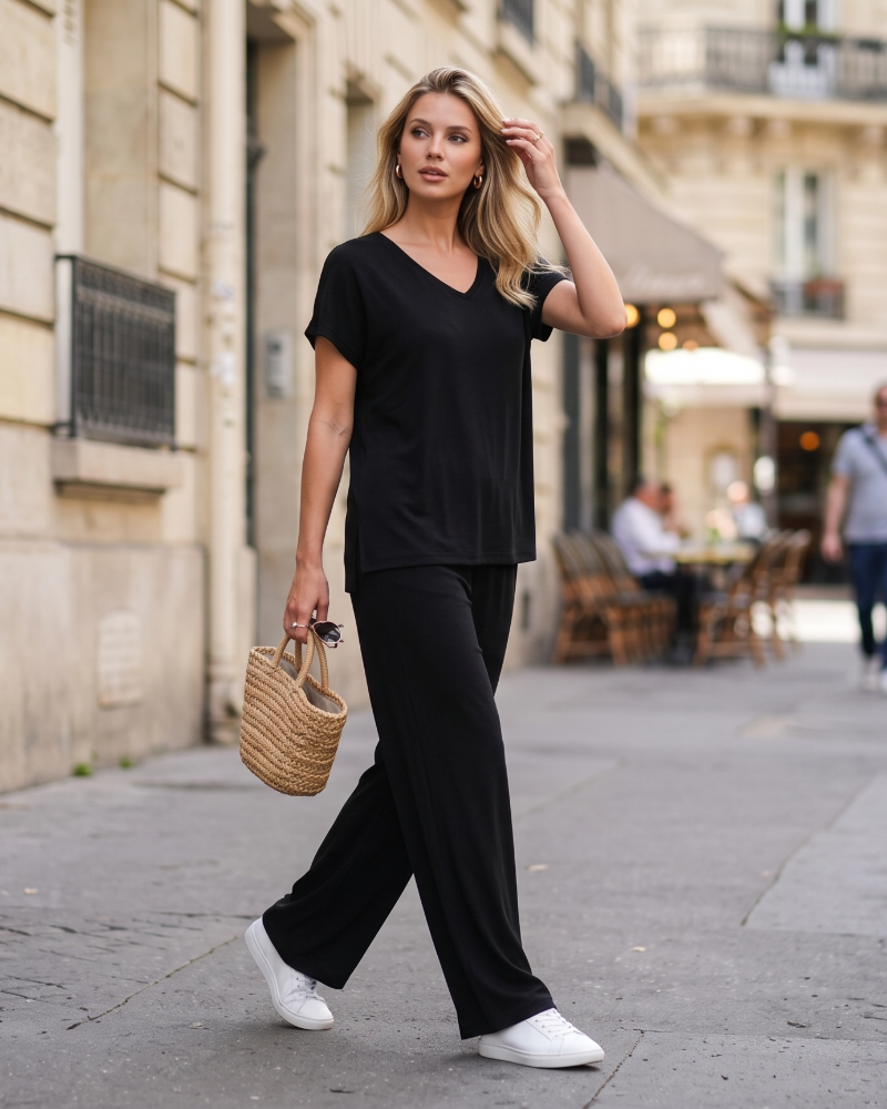 Completo Relax Donna 2 Pezzi – Maglia Collo a V & Pantaloni Larghi