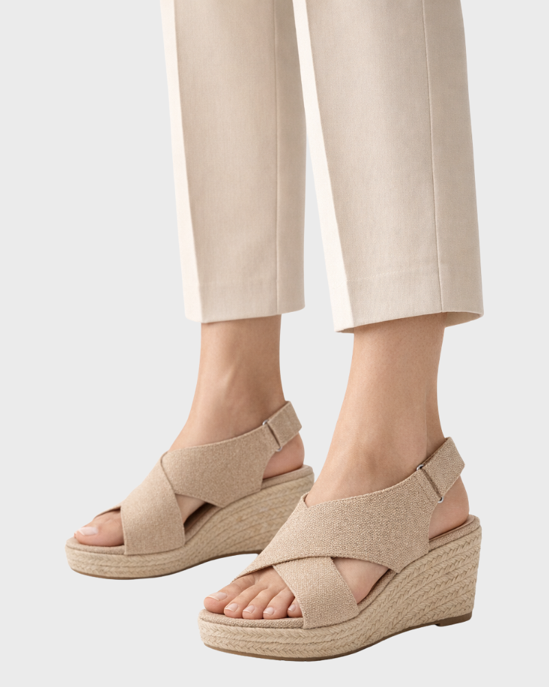 Neri Espadryle na Koturnie Damskie – Komfortowa Amortyzacja i Stabilny, Elegancki Obcas