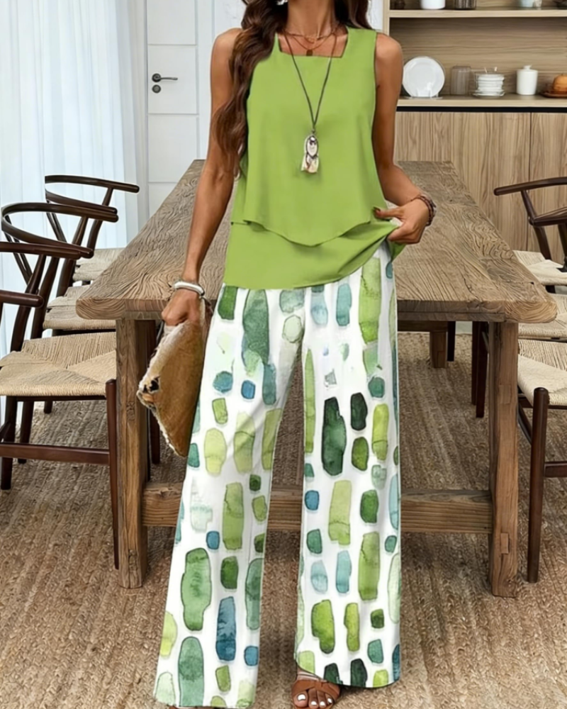 Gracelyn Damesensemble 2-delig – Mouwloze V-hals Top & Bladeren Shorts