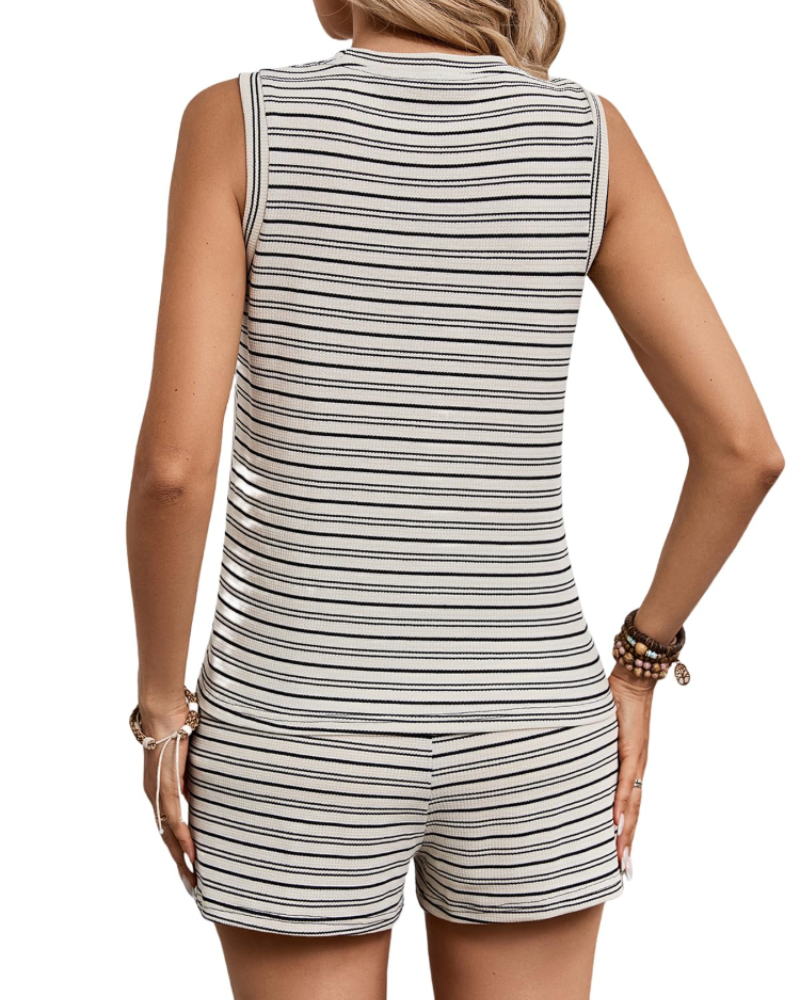 Completo Gabrielle Donna 2 Pezzi – Canotta Girocollo & Pantaloncini con Tasche