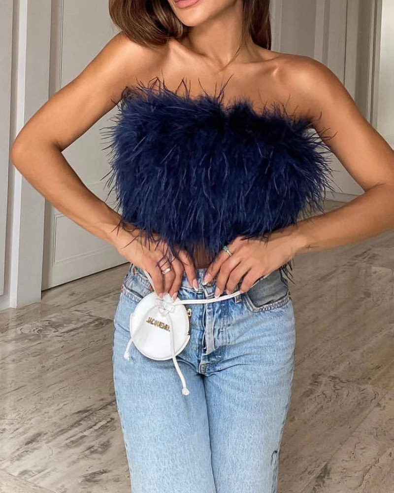 Calista női top – Pánt nélküli tollas bandeau top, elegáns szabás estélyekre