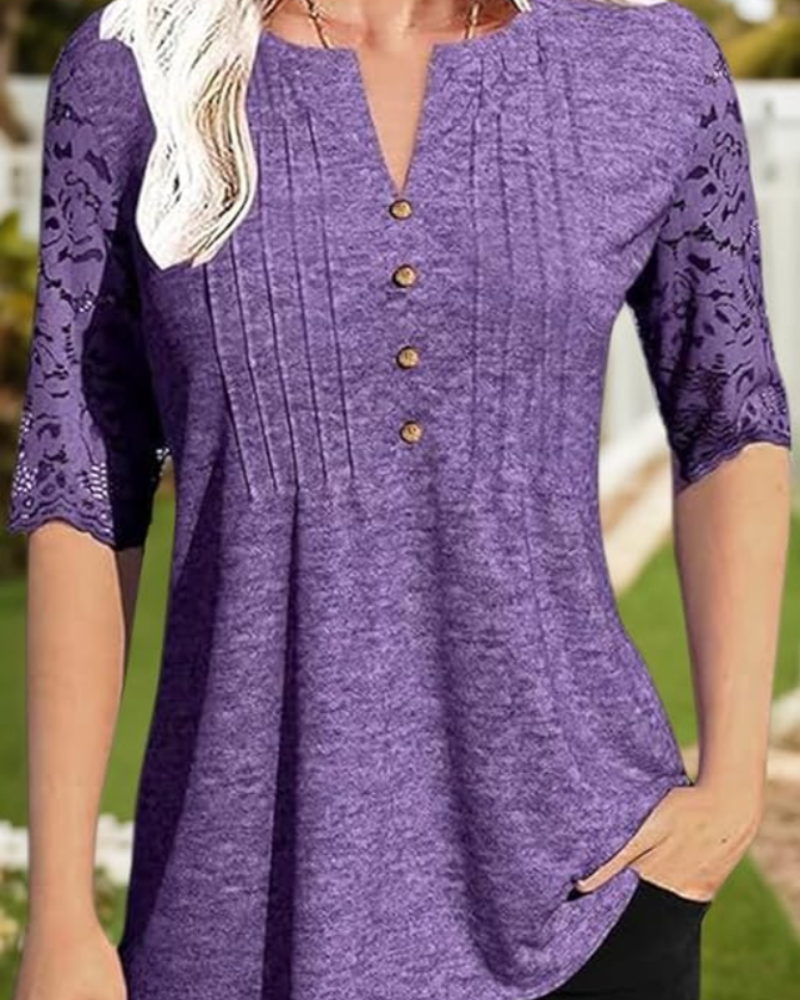 Olga Blouse Femme Été – Col V Boutonnée Dentelle & Plis Élégants