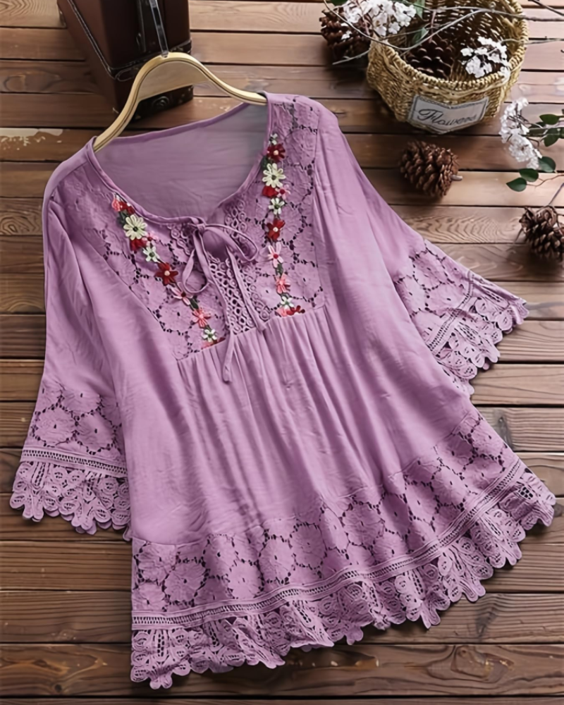 Delilah Chemisier Bohème Femme – Blouse Brodée Col V avec Dentelle et Manches Évasées