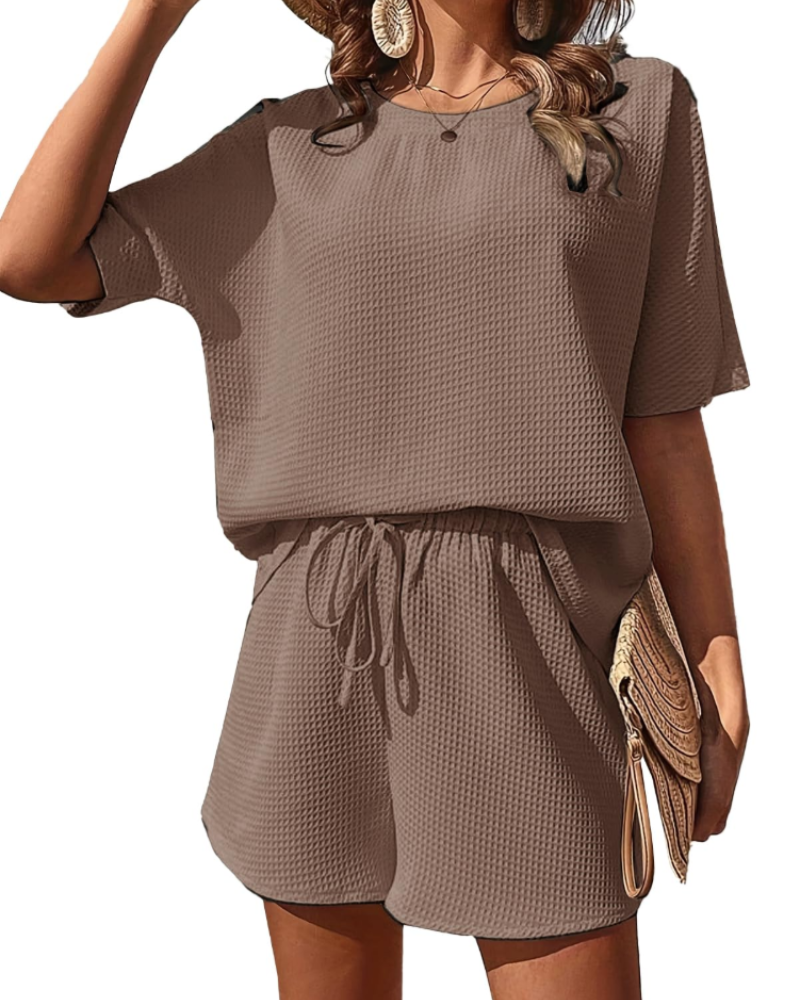 Scarlett Damen-Sommerensemble – T-Shirt & High-Waist-Shorts, 2-teilig, strukturiert